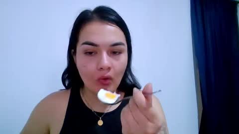 sexychubbyanna online show from 04-20-26, 03:59