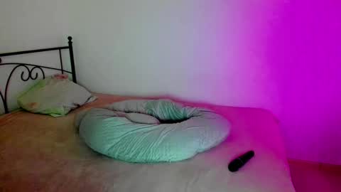 Sophia online show from 01-29-25, 10:05