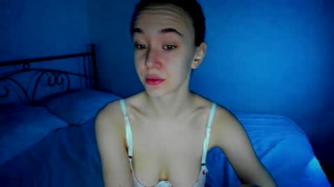 Sophia online show from 02-13-25, 06:52