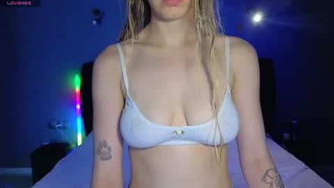 Snapshot of sexycocobutt chatting on 07-09-26, 11:47 Sophia online show from 07-09-26, 11:47