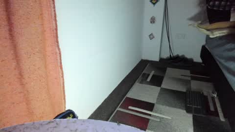 Snapshot of sexycolombian2022 chatting on 01-03-25, 12:19 Antonioylola online show from 01-03-25, 12:19