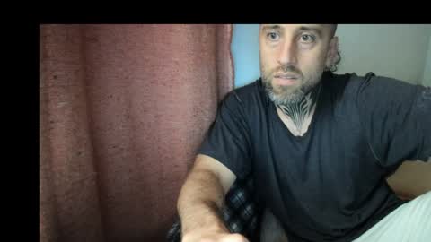 Snapshot of sexycolombian2022 chatting on 01-09-25, 01:02 Antonioylola online show from 01-09-25, 01:02