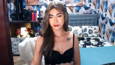 Snapshot of sexydominantmargaux chatting on 03-04-26, 07:53 Goddess Dominant Margaux online show from 03-04-26, 07:53