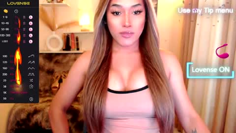 Kelly online show from 06-04-26, 06:25