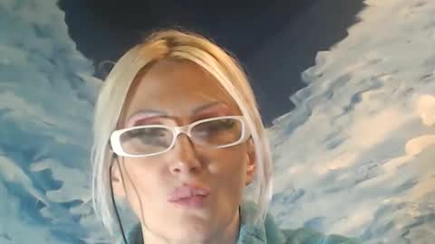Snapshot of sexyeni chatting on 03-18-26, 10:35 ENI pvt moan your name WHEN I M NOT online you tell me in SNAPCHAT deal yes add me... FREE TWITTER magiconline101...... online show from 03-18-26, 10:35