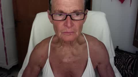 SexyFit58 online show from 05-20-26, 07:42