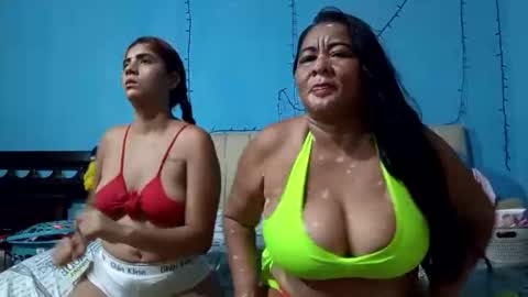 Snapshot of sexygames266 chatting on 05-14-26, 04:19 sexygames266 online show from 05-14-26, 04:19