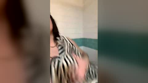 Snapshot of sexygoddesslizaaa chatting on 12-14-25, 12:38 ETERNAL GODDESS WOMAN online show from 12-14-25, 12:38