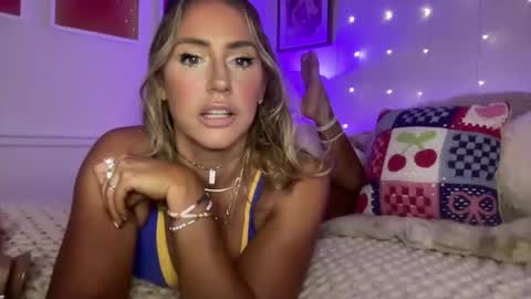 Ashley Love online show from 04-19-26, 09:41