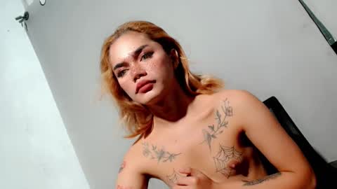 sexyhotbabe18 online show from 03-24-26, 12:04