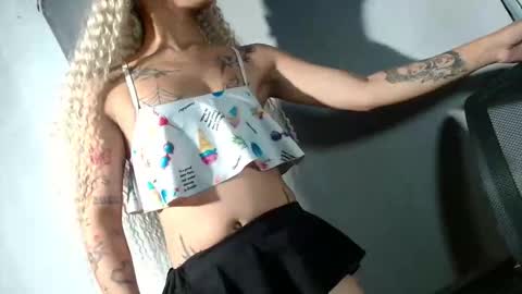 sexyhotbabe18 online show from 03-24-26, 12:43