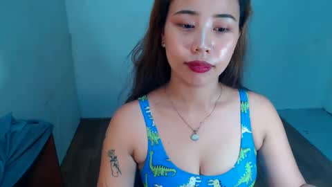 Snapshot of sexyhotbojean chatting on 03-05-25, 08:00 jeanken and jelian online show from 03-05-25, 08:00