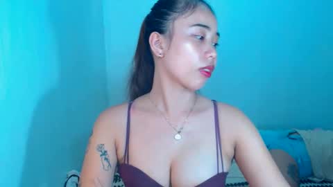 Snapshot of sexyhotbojean chatting on 03-10-25, 02:37 jeanken and jelian online show from 03-10-25, 02:37