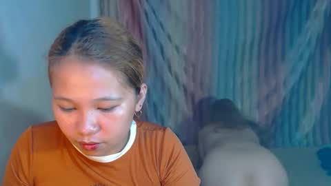 Snapshot of sexyhotbojean chatting on 10-02-25, 07:54 jeanken and jelian online show from 10-02-25, 07:54