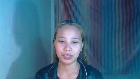 Snapshot of sexyhotbojean chatting on 10-05-25, 10:51 jeanken and jelian online show from 10-05-25, 10:51