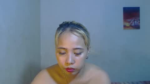 Snapshot of sexyhotbojean chatting on 10-29-25, 06:53 jeanken and jelian online show from 10-29-25, 06:53