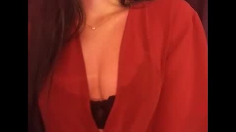 Snapshot of sexyideusa chatting on 12-23-24, 04:06 Sexy online show from 12-23-24, 04:06