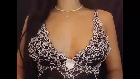 Snapshot of sexyideusa chatting on 01-30-25, 02:06 Sexy online show from 01-30-25, 02:06