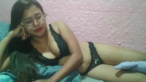 sexyjessa20 online show from 04-06-26, 10:11