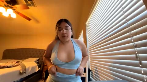 sexylatina22493587 online show from 01-31-26, 09:13
