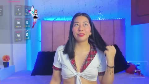 Snapshot of sexylaurita4u chatting on 10-16-25, 11:55 laura online show from 10-16-25, 11:55