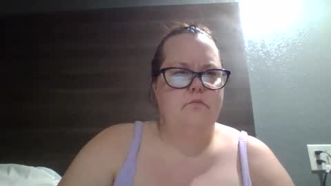Snapshot of sexylil_bbw chatting on 05-05-26, 02:03 sexylil_bbw online show from 05-05-26, 02:03