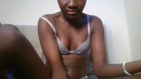 sexylina25 online show from 03-12-26, 10:38