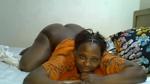 Snapshot of sexylinaa_ chatting on 02-11-25, 07:02 Sexylina online show from 02-11-25, 07:02