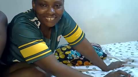 Snapshot of sexylinaa_ chatting on 09-21-25, 03:13 Sexylina online show from 09-21-25, 03:13