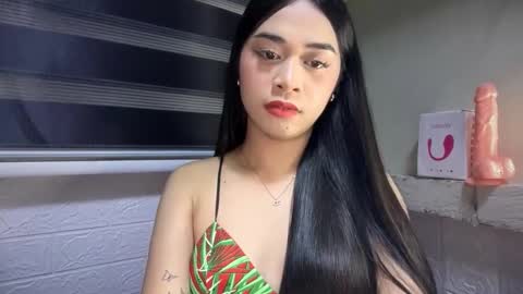 Snapshot of sexylovekai chatting on 10-28-25, 05:37 sexylovekai online show from 10-28-25, 05:37