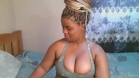 sexylucy33 online show from 02-22-26, 01:53