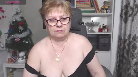 sexylynette4u online show from 01-06-26, 10:30
