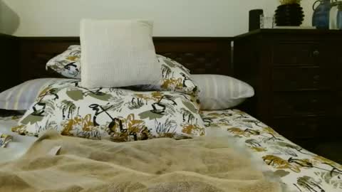 Miya online show from 03-14-26, 03:34