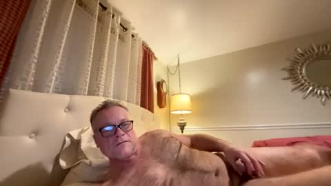 Raymond Art Model online show from 03-08-26, 03:21