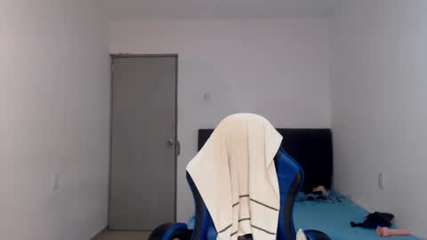 Snapshot of sexynatalia25 chatting on 05-10-26, 08:14 Natalia Duran online show from 05-10-26, 08:14