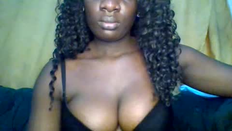 Snapshot of sexynatasha46 chatting on 01-12-25, 09:40 natasha online show from 01-12-25, 09:40