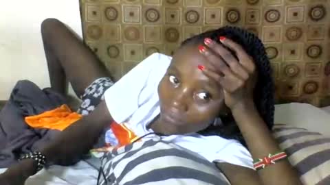 VIVIAN online show from 02-09-25, 08:13