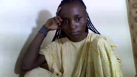 VIVIAN online show from 02-11-25, 05:58