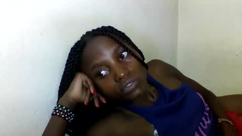 VIVIAN online show from 02-12-25, 05:05