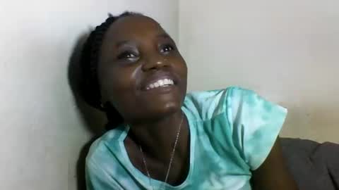 VIVIAN online show from 02-18-25, 07:30