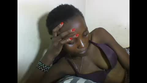 VIVIAN online show from 02-24-25, 06:26