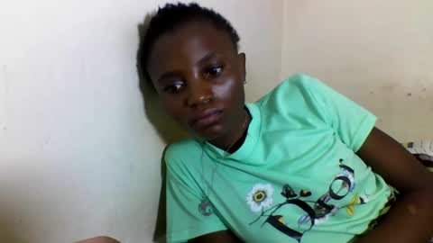 VIVIAN online show from 03-02-25, 06:37