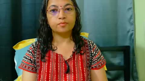 Snapshot of sexyniharika chatting on 10-09-25, 01:31 Niharika online show from 10-09-25, 01:31