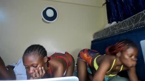 Snapshot of sexynoreh chatting on 03-07-26, 10:56 Noreh online show from 03-07-26, 10:56