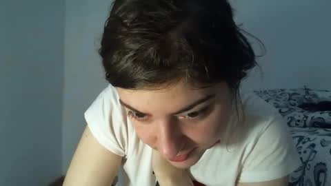 Snapshot of sexynyu18 chatting on 12-22-24, 09:22 Alex online show from 12-22-24, 09:22