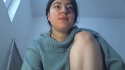 Snapshot of sexynyu18 chatting on 10-25-25, 10:12 Alex online show from 10-25-25, 10:12