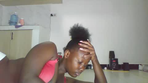Snapshot of sexypamm chatting on 05-28-26, 06:38 sexypamm online show from 05-28-26, 06:38