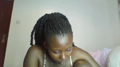 Snapshot of sexypamm chatting on 06-18-26, 06:34 sexypamm online show from 06-18-26, 06:34