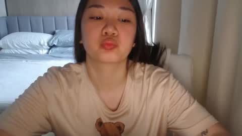 Snapshot of sexypenguin13 chatting on 12-02-24, 10:18 sexypenguin13 online show from 12-02-24, 10:18