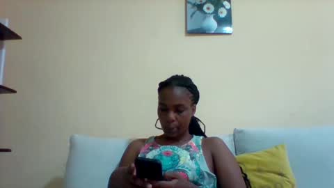 DOVY ACHIENG online show from 01-24-25, 11:48